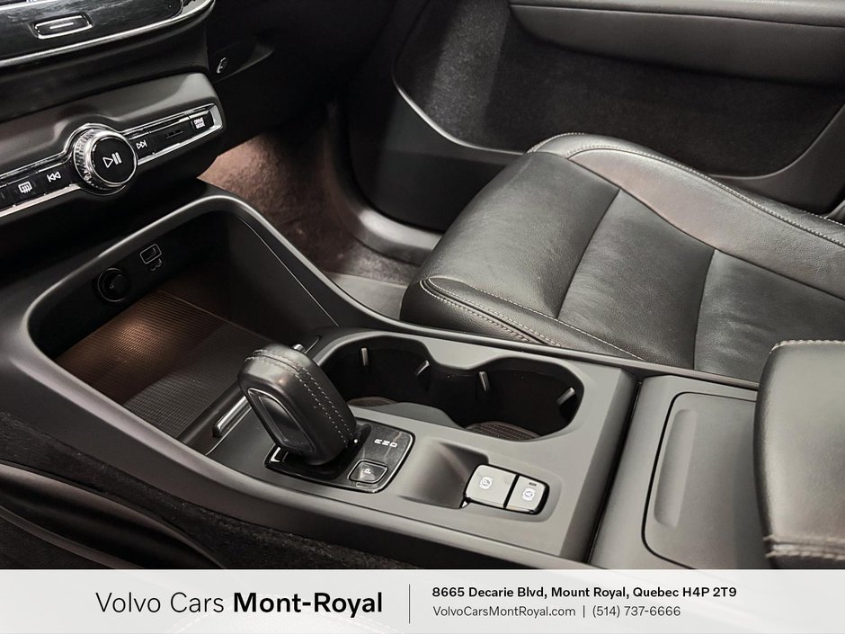 Volvo XC40 Momentum 2019-12