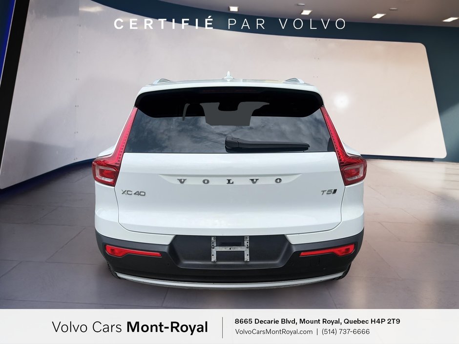Volvo XC40 Momentum T5 2021-2
