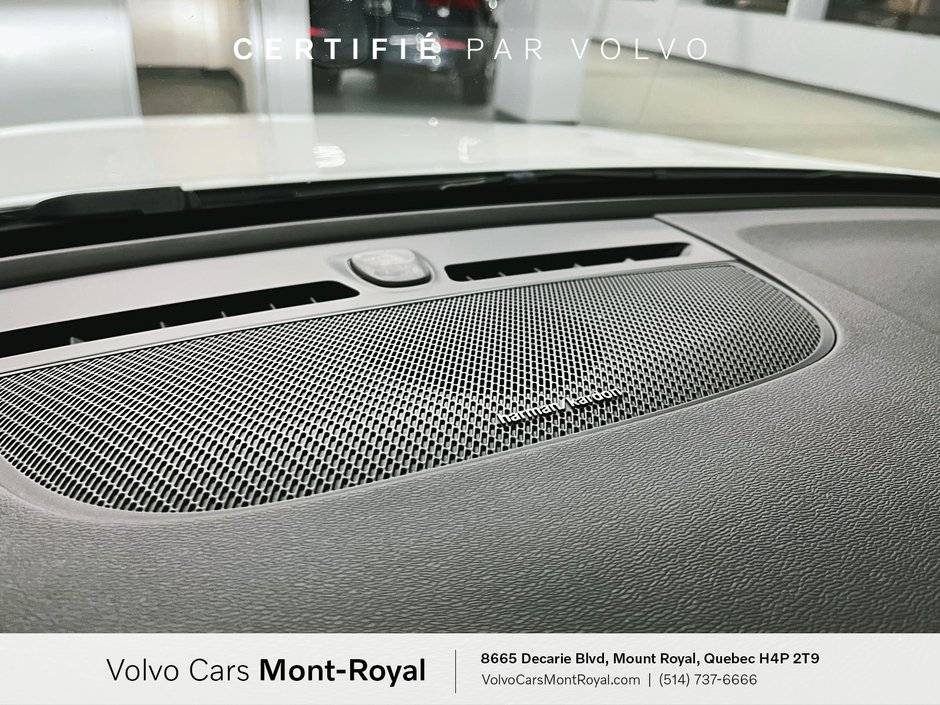 Volvo XC40 R-Design T5 2022-13