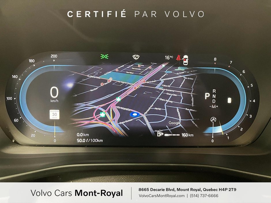 Volvo XC40 Plus Bright Theme 2023-11