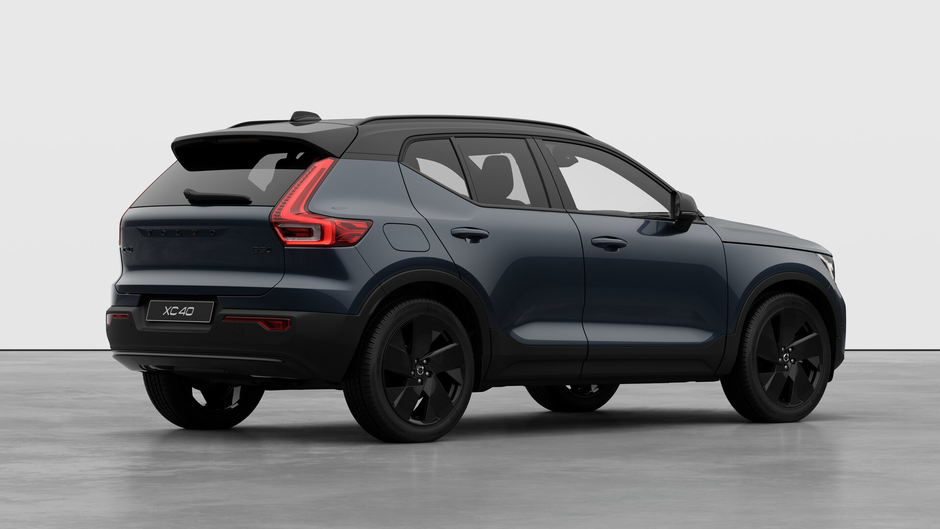 Volvo XC40 ULTRA BLACK EDITION 2026-3