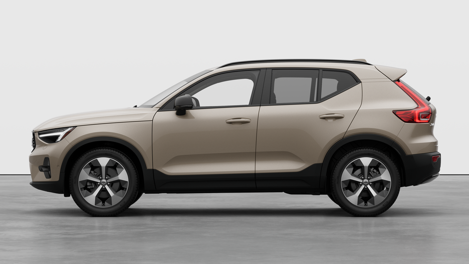 Volvo XC40 PLUS VERSION FONCÉE 2026-7