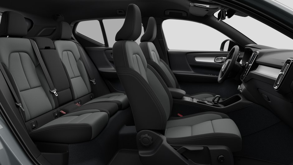 Volvo XC40 CORE DARK THEME 2026-12