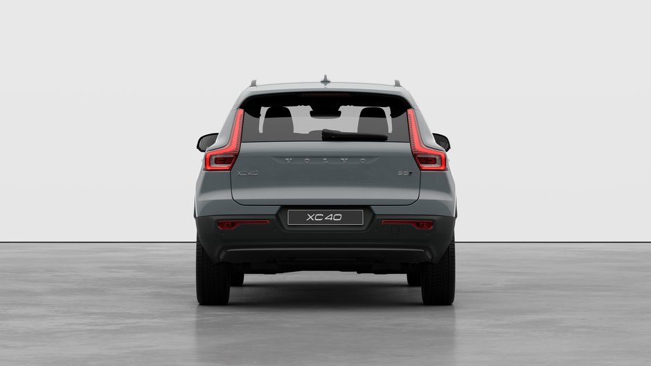 Volvo XC40 CORE DARK THEME 2026-5
