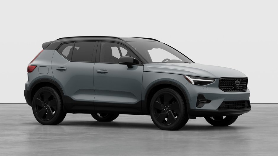Volvo XC40 Ultra Black Edition 2026-2