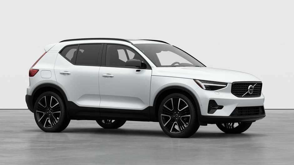 Volvo XC40 ULTRA DARK THEME 2026-2