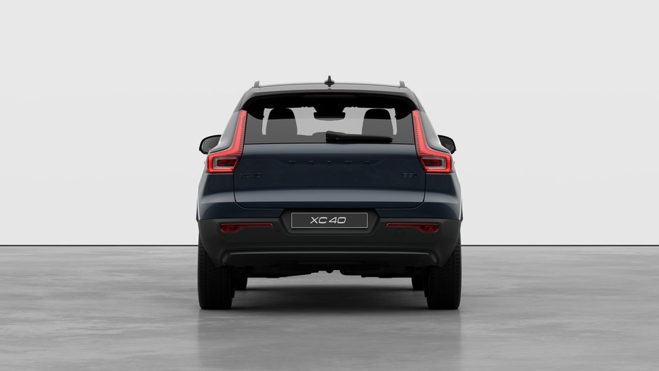 2026 Volvo XC40 ULTRA BLACK EDITION-5