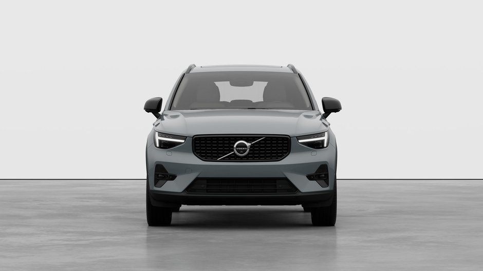 Volvo XC40 ULTRA DARK THEME 2026-4