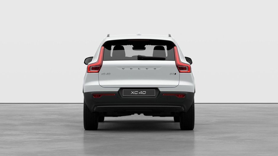 2026 Volvo XC40 PLUS VERSION FONCÉE-5
