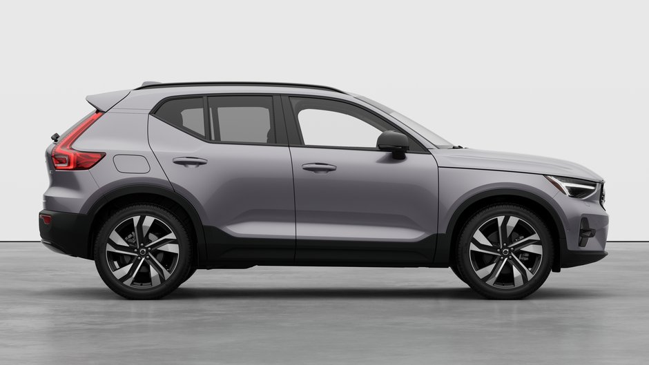 2026 Volvo XC40 ULTRA VERSION FONCÉE-6