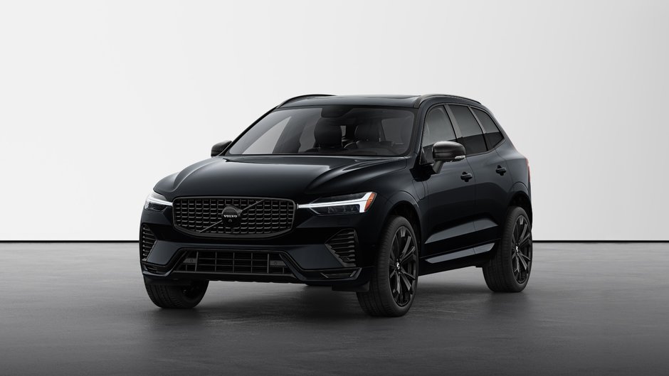 Volvo XC60 HYBRIDE RECHARGEABLE ULTRA BLACK EDITION 2025 à Laval, Québec