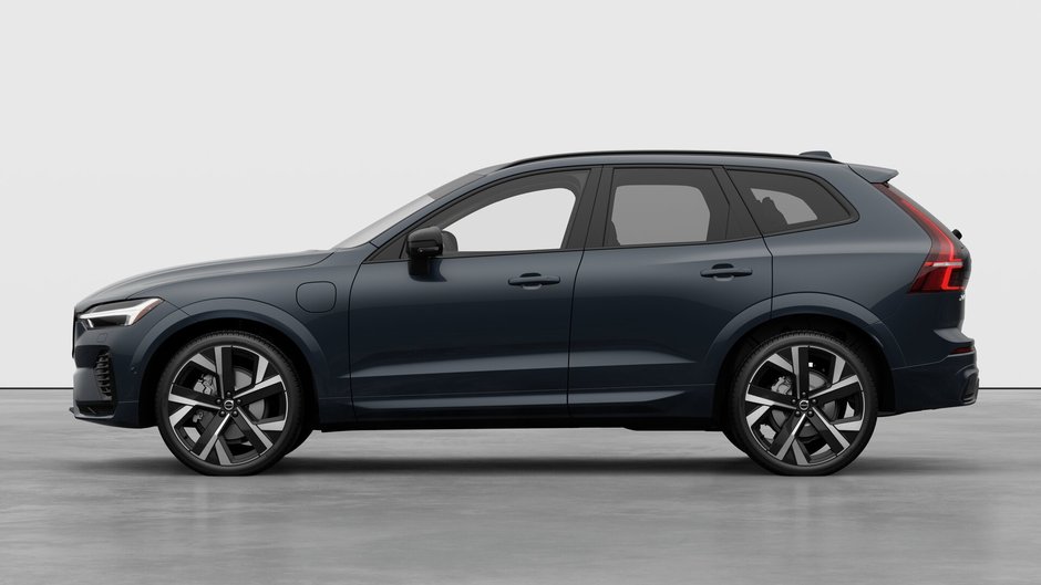 2026 Volvo XC60 HYBRIDE RECHARGEABLE ULTRA VERSION FONCÉE-7