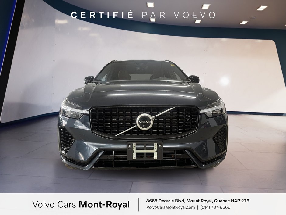 2025 Volvo XC60 Plug-In Hybrid Plus Dark Theme T8-1
