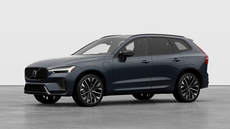 2026 Volvo XC60 PLUG-IN HYBRID ULTRA DARK THEME in Laval, Quebec