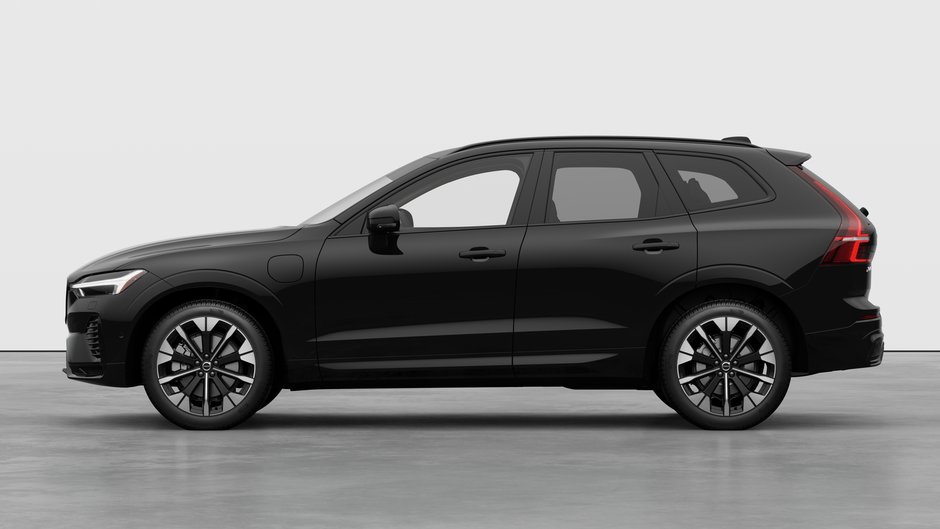 2026 Volvo XC60 PLUG-IN HYBRID ULTRA DARK THEME-7