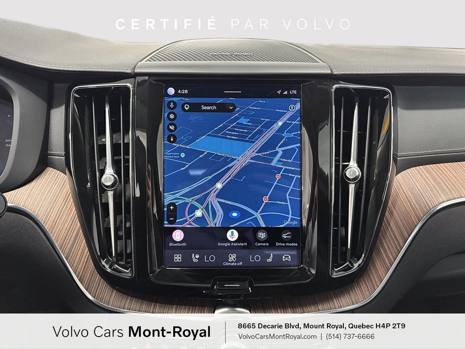 Volvo XC60 Recharge Ultimate Dark Theme 2024-15