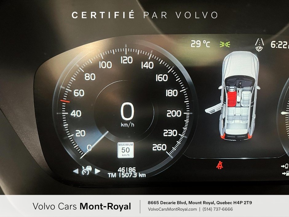 2021 Volvo XC60 Inscription Plug-In Hybrid T8-10