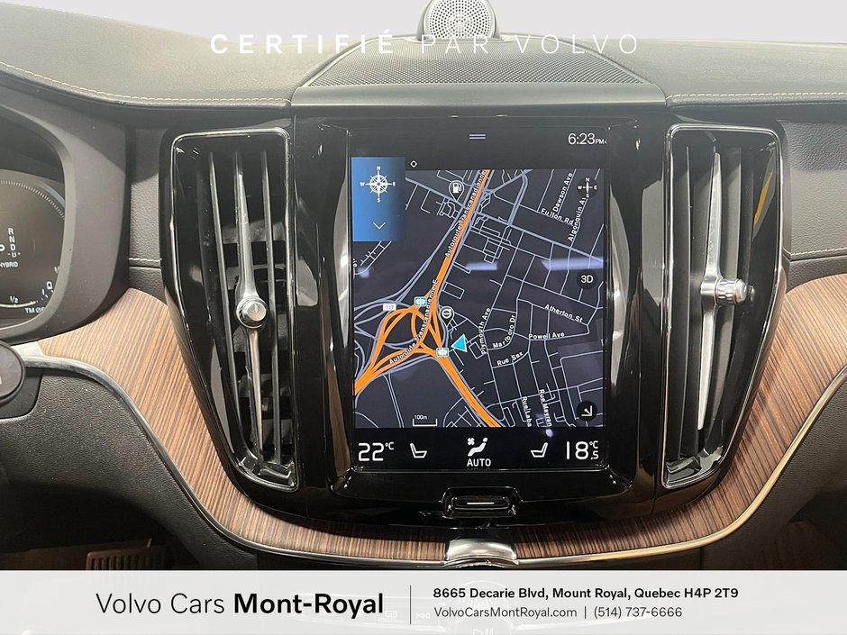 2021 Volvo XC60 Inscription Plug-In Hybrid T8-15