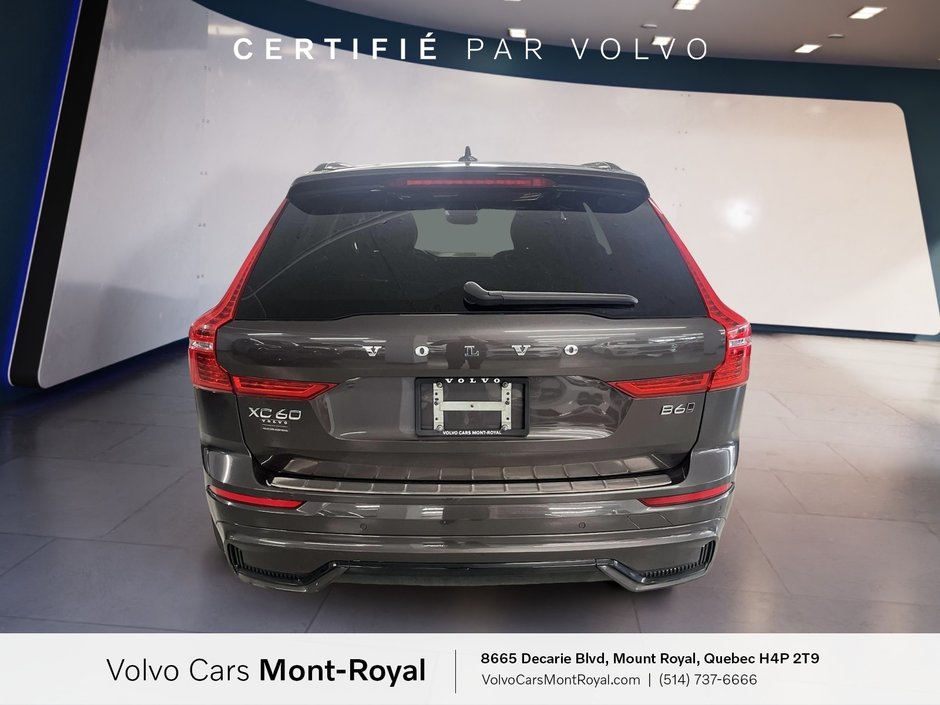 2022 Volvo XC60 R-Design B6-2