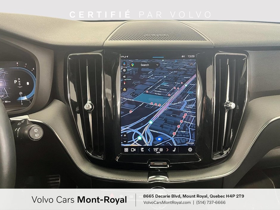 2022 Volvo XC60 R-Design B6-14