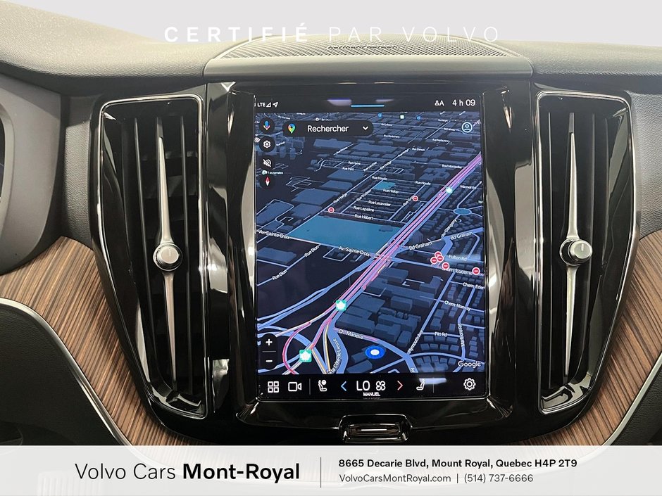 Volvo XC60 Momentum 2022-14