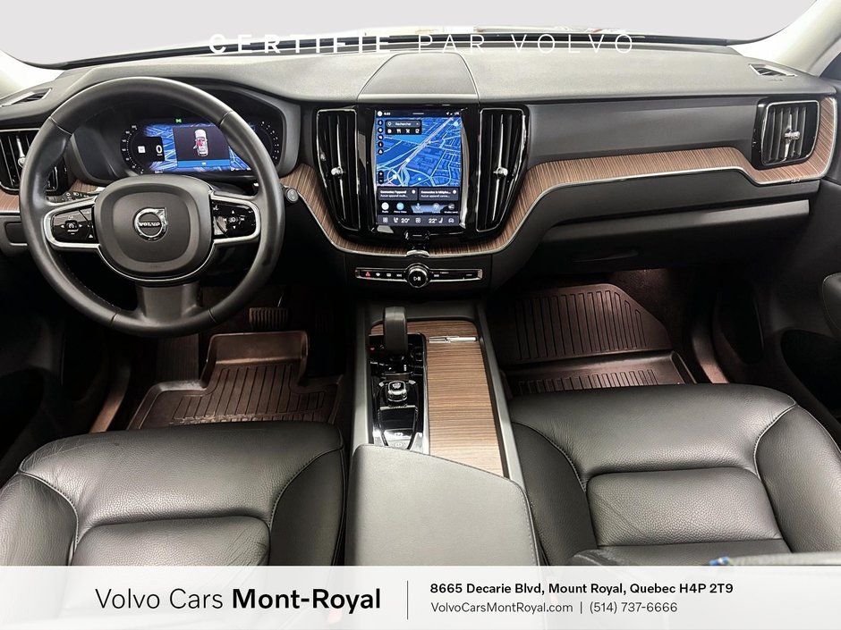 Volvo XC60 Plus Dark Theme 2024-8