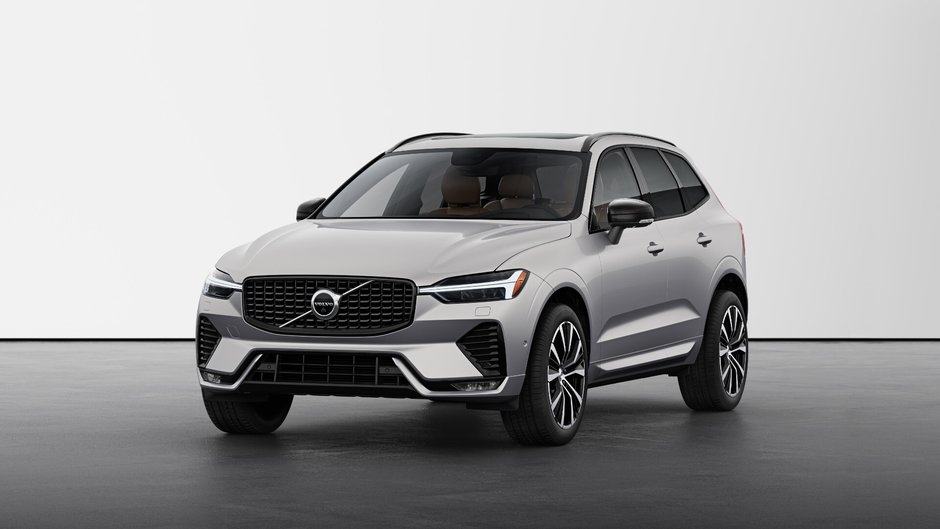 2025 Volvo XC60 PLUS VERSION FONCÉE in Laval, Quebec