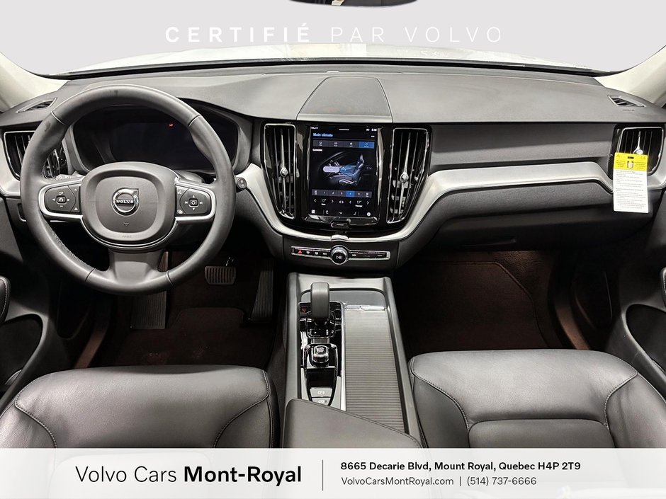 Volvo XC60 Core Dark Theme 2025-7