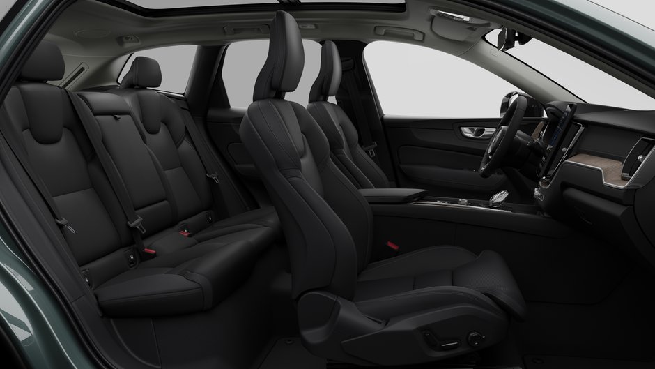 2026 Volvo XC60 ULTRA DARK THEME-12