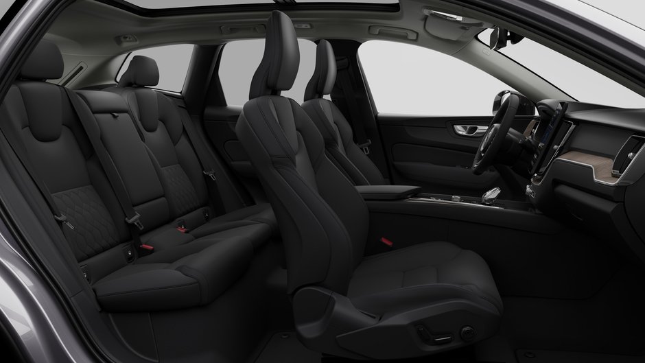 2026 Volvo XC60 PLUS DARK THEME-12