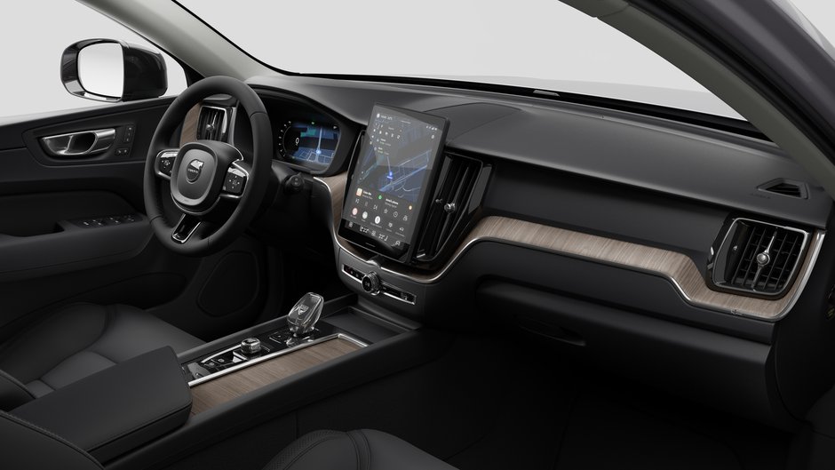 2026 Volvo XC60 PLUS DARK THEME-9