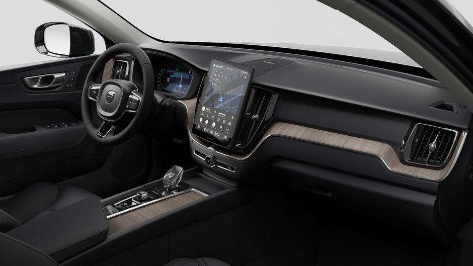 Volvo XC60 Plus (Dark Theme) 2027-9