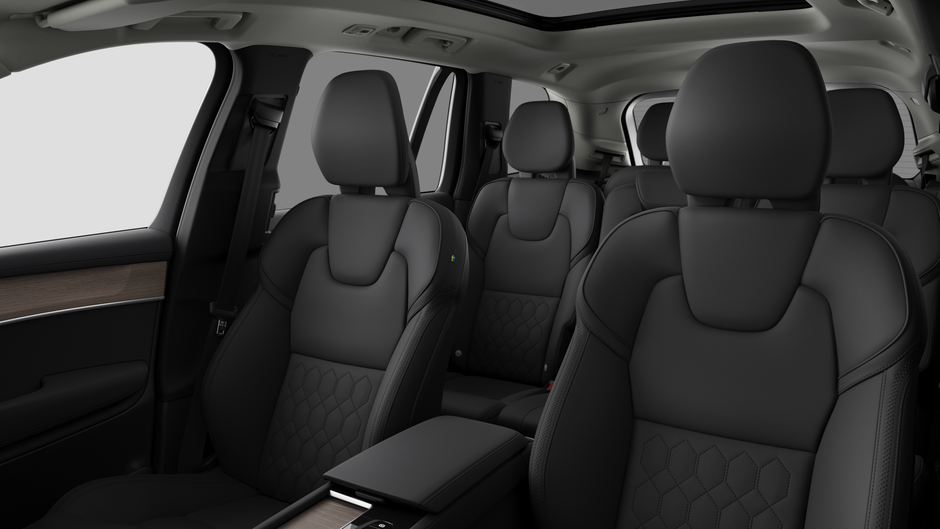 Volvo XC90 HYBRIDE RECHARGEABLE PLUS VERSION LUSTRÉE 2026-11