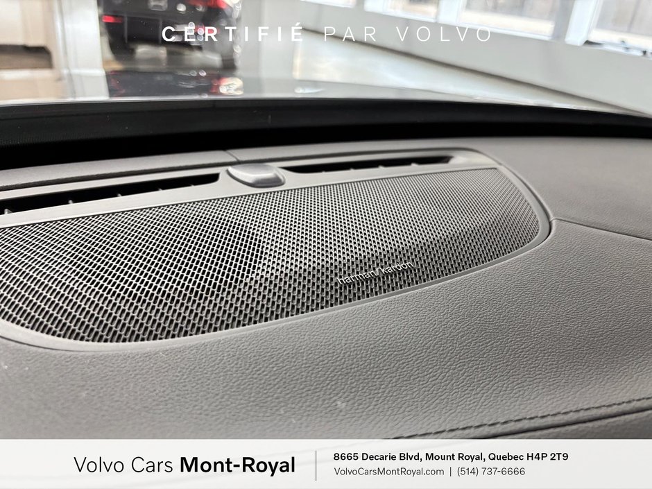 2025 Volvo XC90 Plug-In Hybrid Ultra T8-14