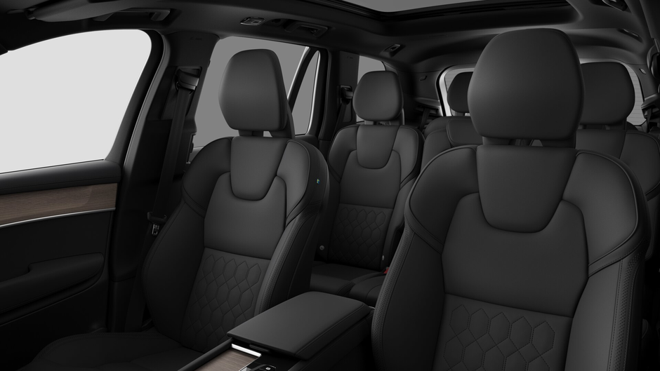 2026 Volvo XC90 PLUG-IN HYBRID PLUS DARK THEME-11