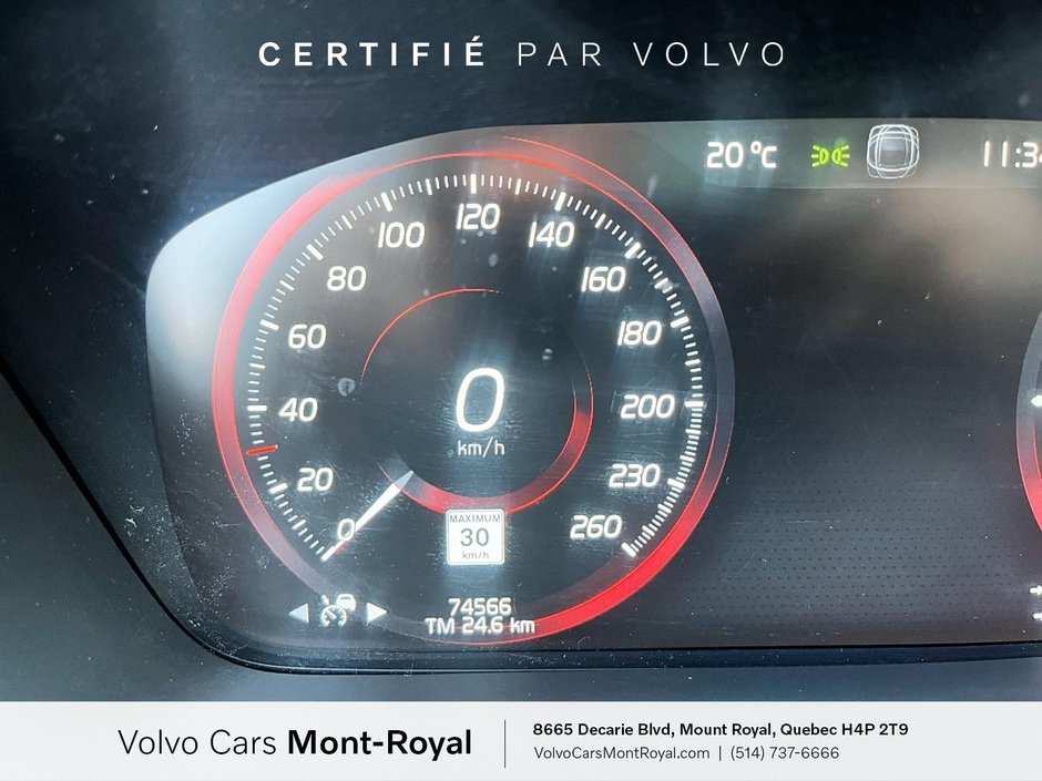 2022 Volvo XC90 Recharge Inscription Plug-In Hybrid T8-10