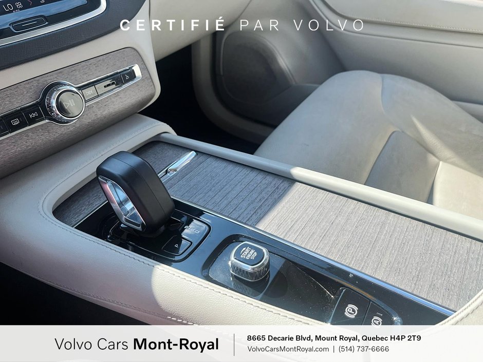 2023 Volvo XC90 Recharge Plus Dark Theme Plug-In Hybrid T8-11