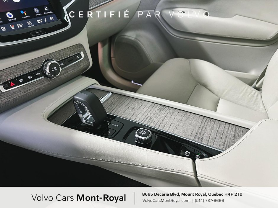 Volvo XC90 Recharge Plus Bright Theme Plug-In Hybrid T8 2024-12
