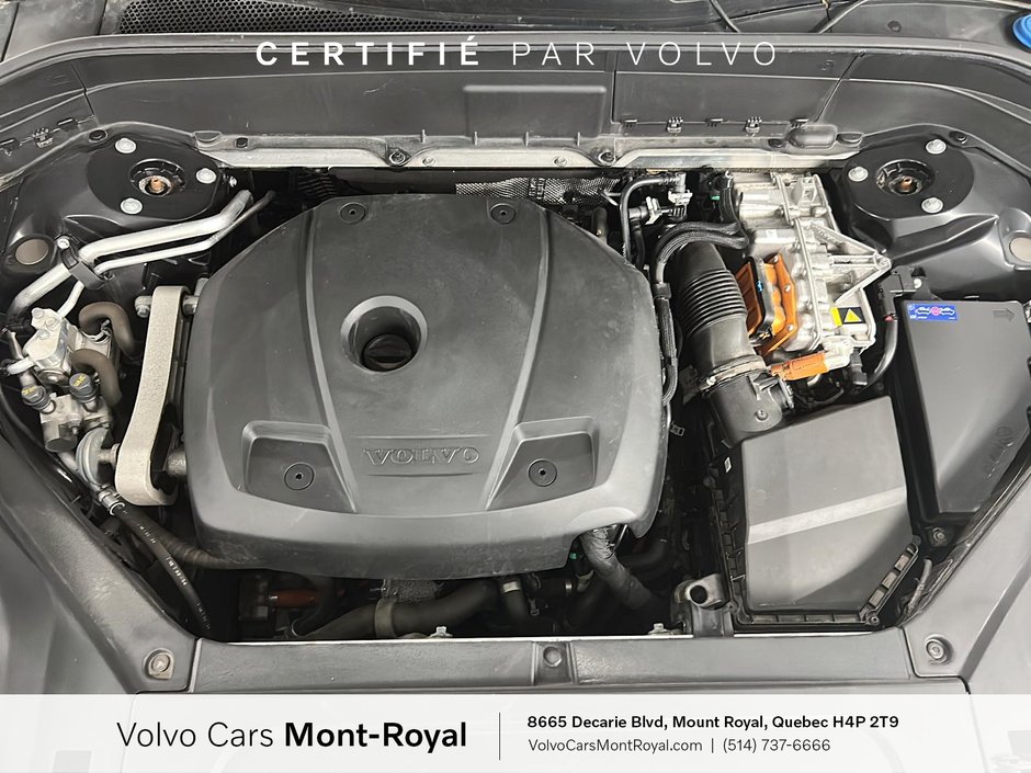 2024 Volvo XC90 Recharge Ultimate Bright T8-8