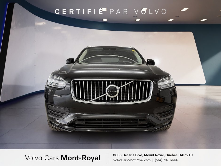 2022 Volvo XC90 Momentum-1