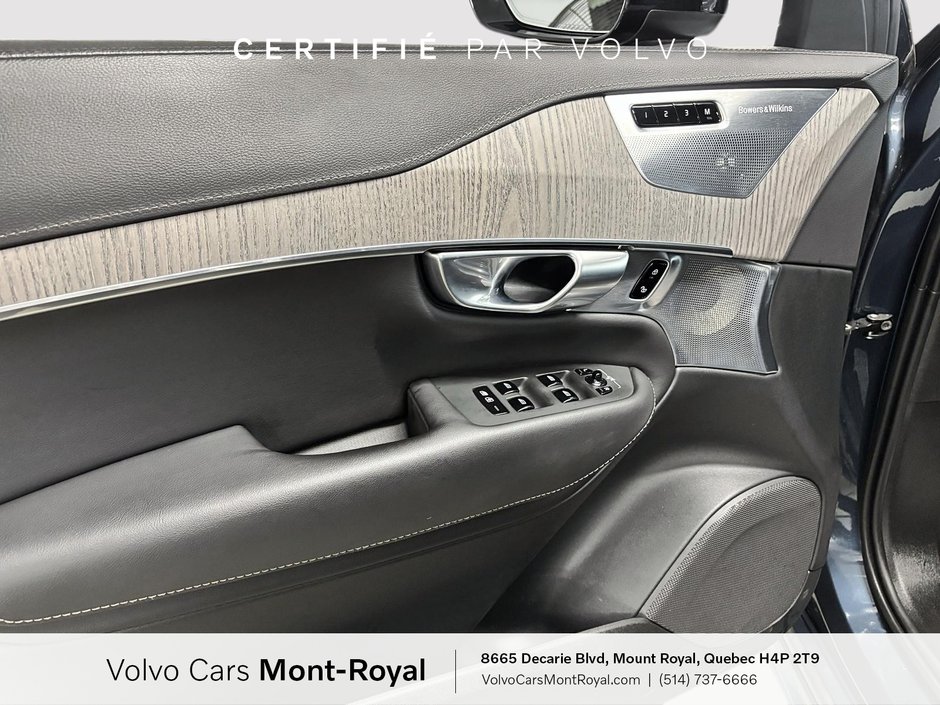 Volvo XC90 Ultimate Dark Theme 2023-9