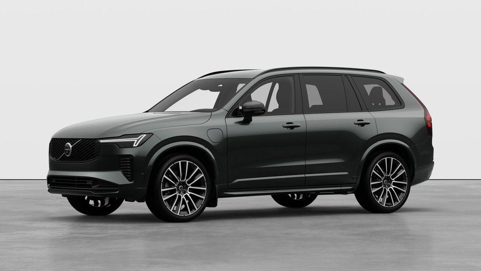 Volvo XC90 ULTRA DARK THEME 2027-0