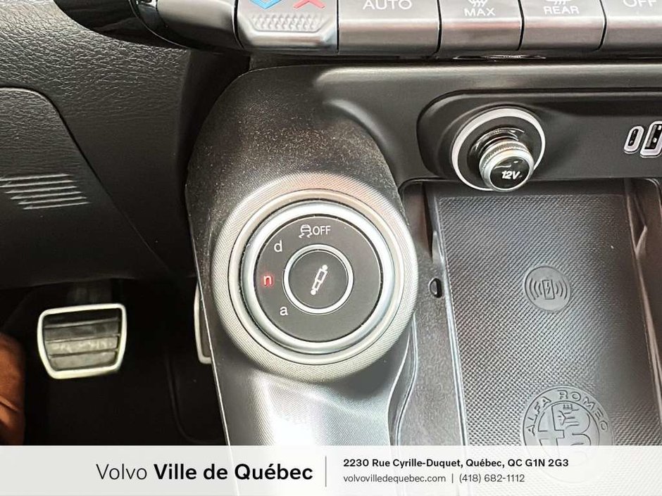 Alfa Romeo Tonale Veloce 2024-16