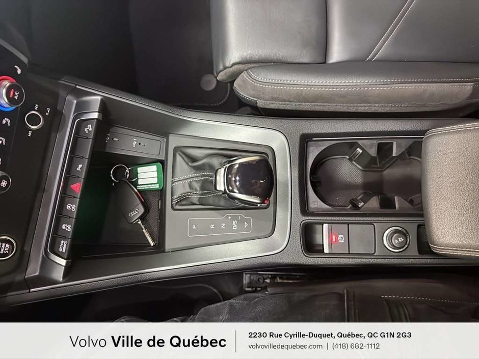 Audi Q3 Progressiv 45 2022-17