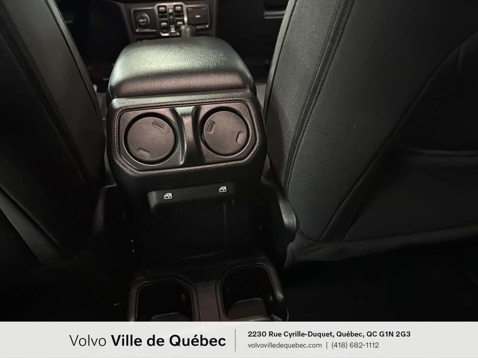Jeep Wrangler Unlimited Sport S 2023-12