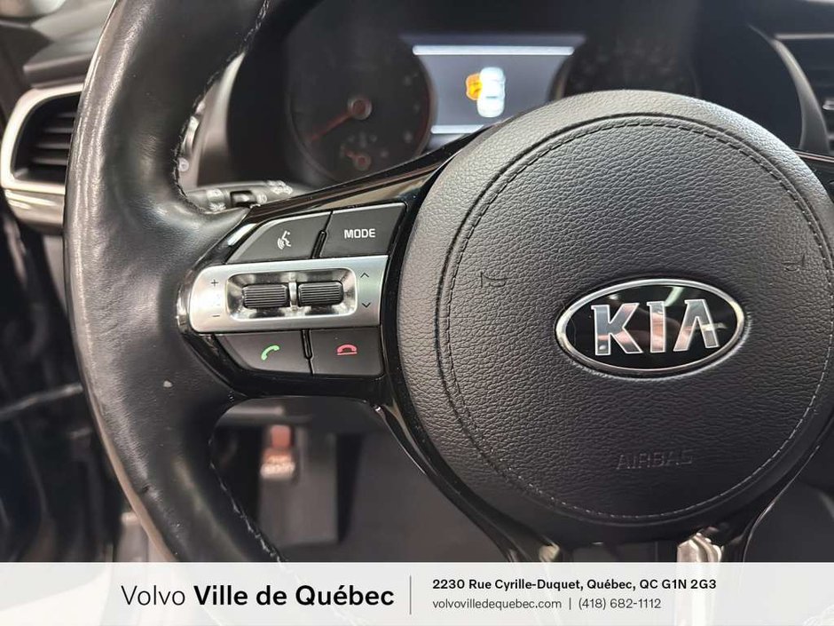 2018 Kia Cadenza Limited-12