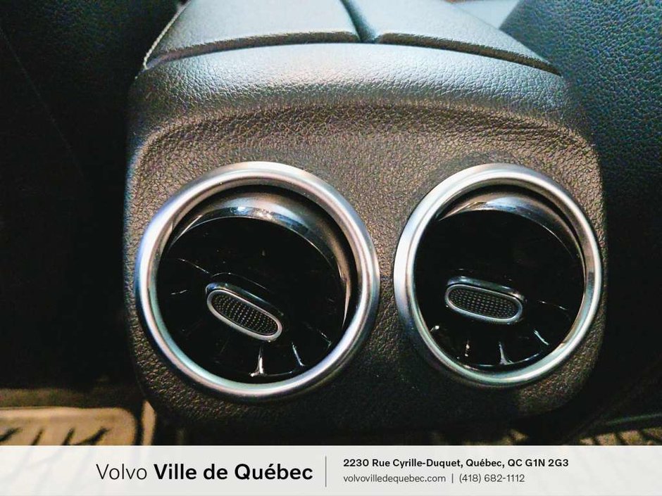 Mercedes-Benz A-Class A250 2019-11