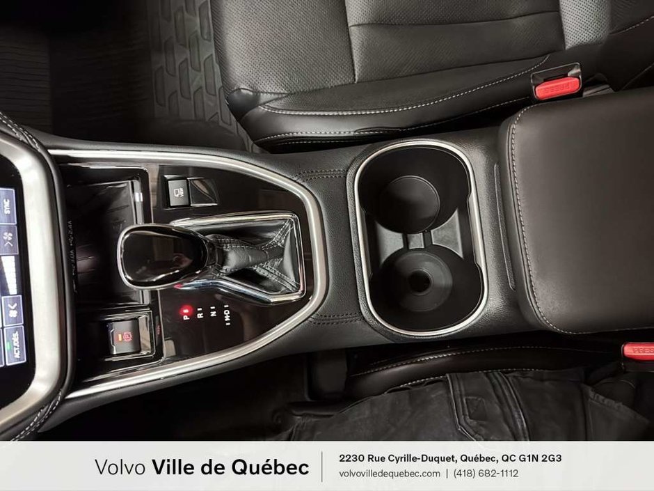Subaru Outback Premier XT 2024-17