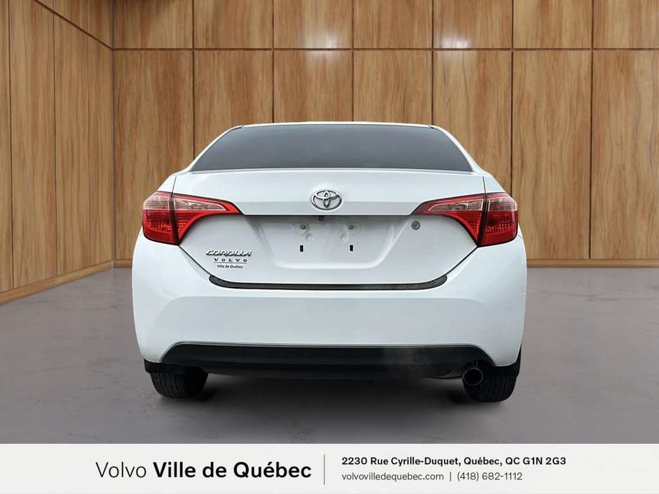 Toyota Corolla CE 2019-4