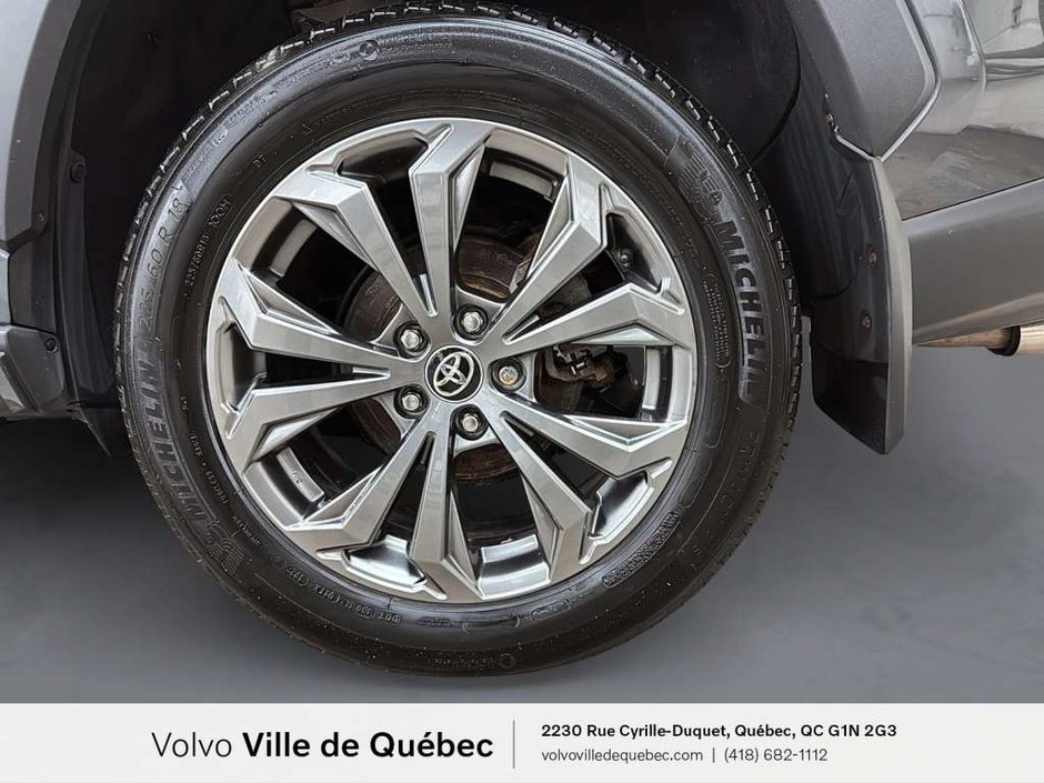 Toyota Rav4 Limited Hybrid 2022-8